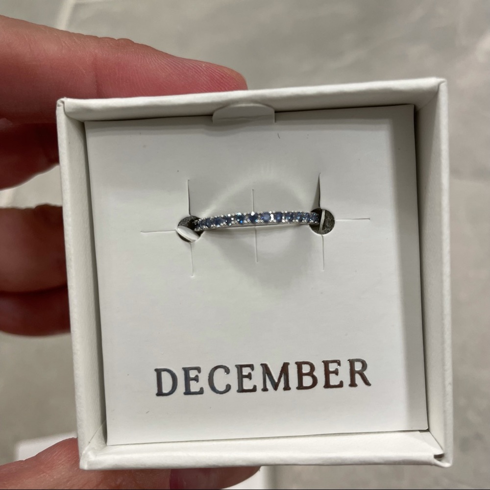 Chloe + Isabel Petits Bijoux December Ring